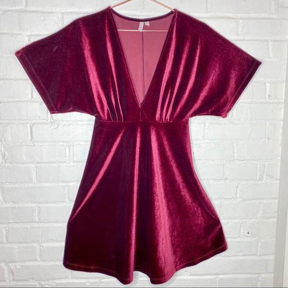 ASOS Burgundy Velvet Deep V Skater Dress sz 4 - Picture 4 of 11
